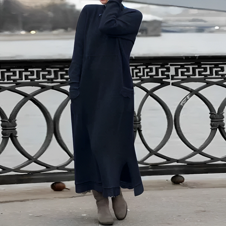 LORENA - Рокля с Разширен Крой
