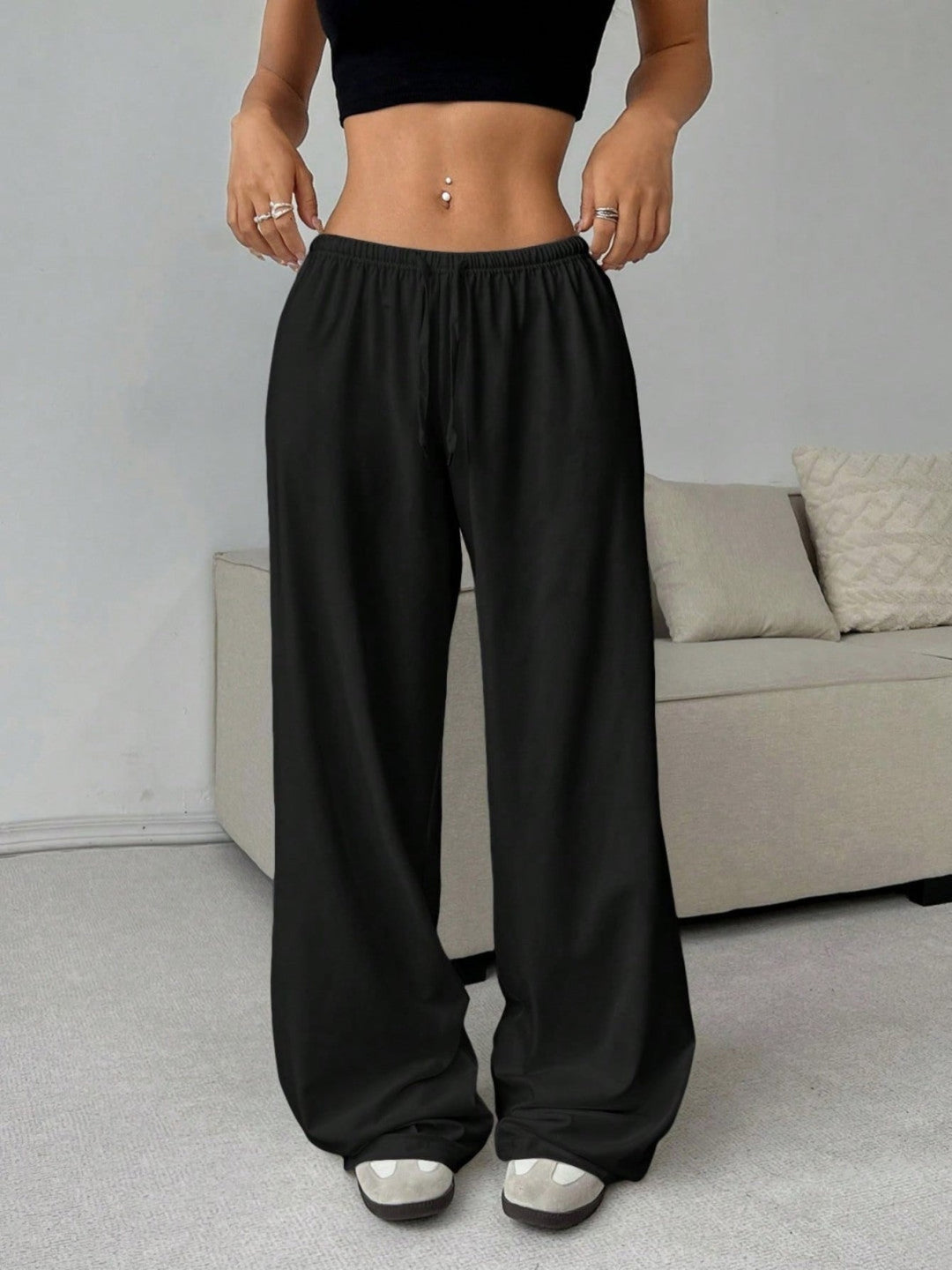 QOVELA - Casual Adjustable String Wide Leg Pants" на български е: "QOVELA - Casual Регулируеми Панталони с Широки Крака